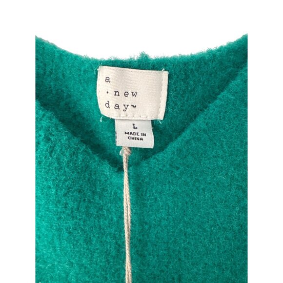 A New Day NWT Tank Top Large Green Soft Knit Scoop Neck Ribbed Hem - Picture 4 of 7